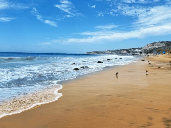 golden-sand-beach-turquoise-water